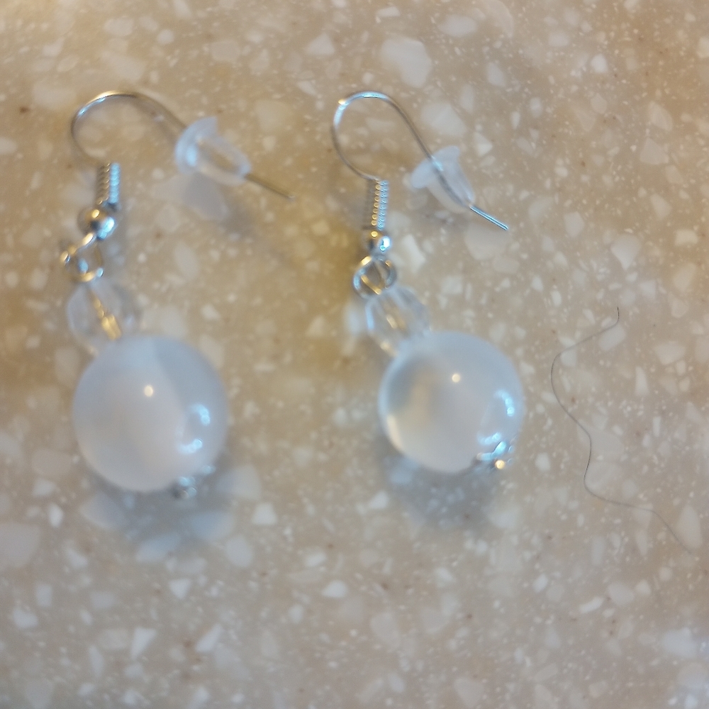 Jewelry - Picture 4 of 5